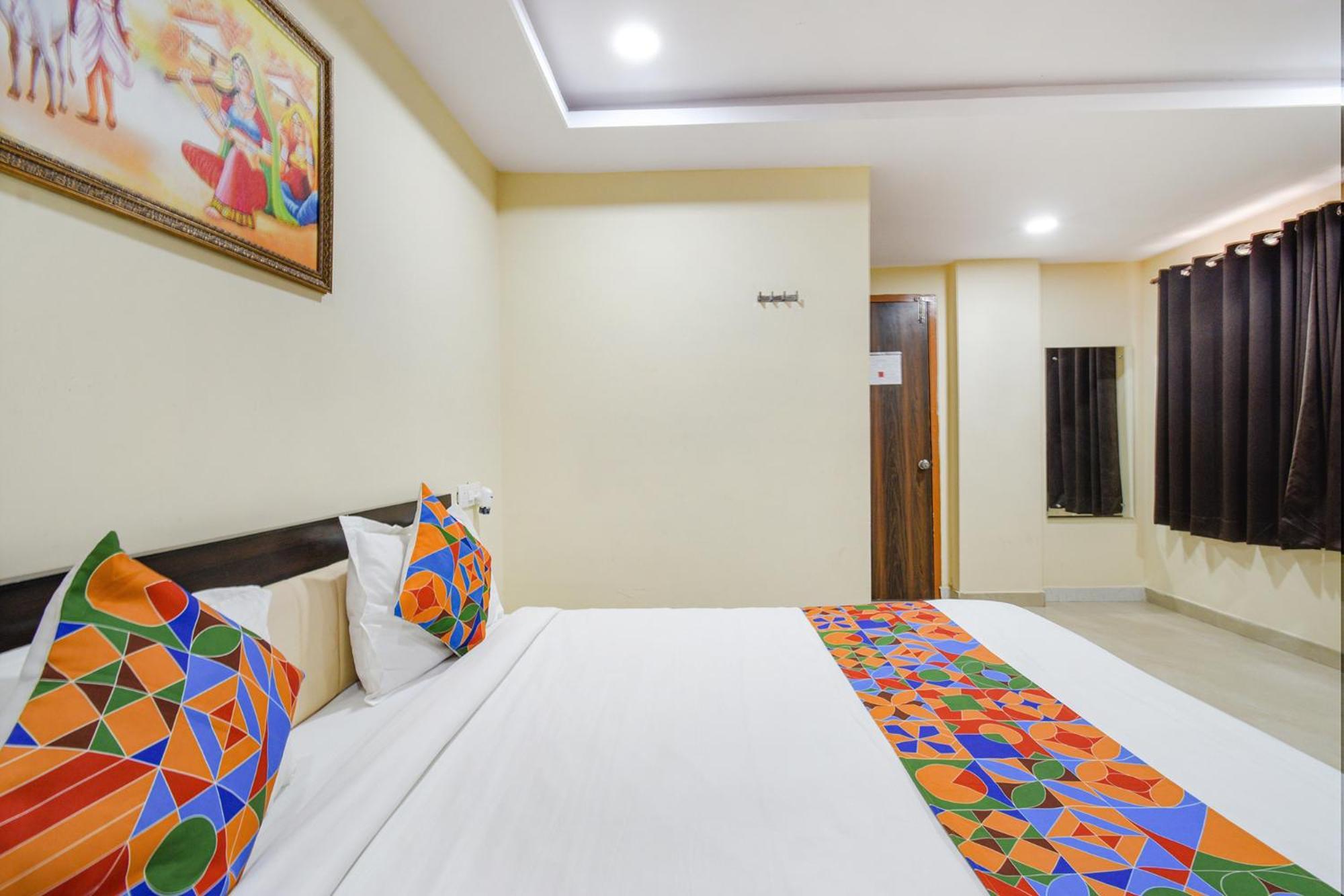 Fabhotel N Residency, Hitech City - 350M From Yashoda Hospital, Hitech City Hyderabad Esterno foto